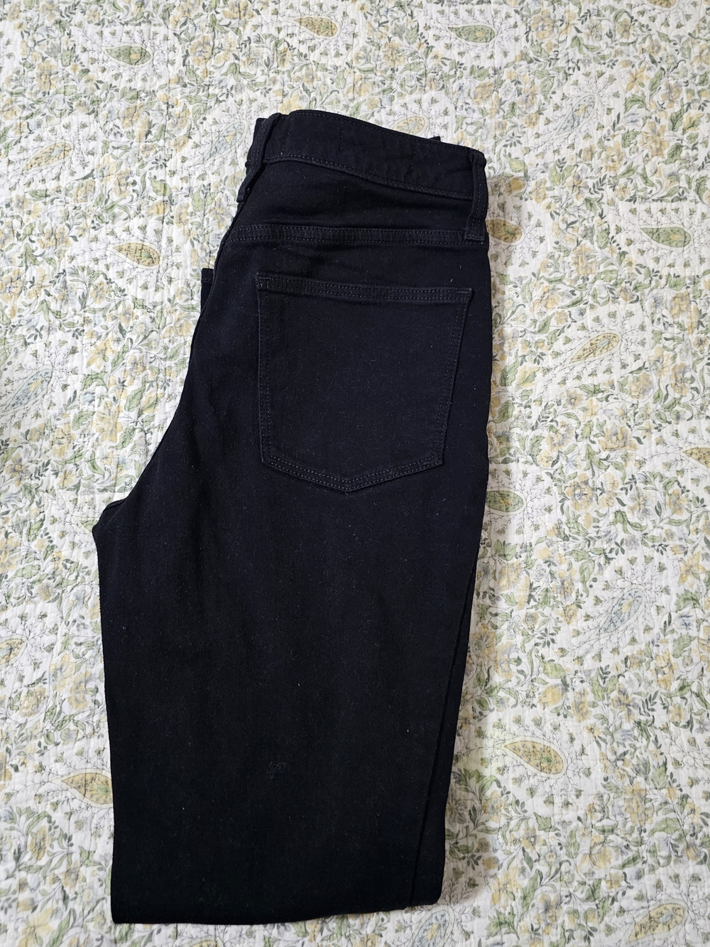 Universal Thread Black High-Rise Skinny Jeans